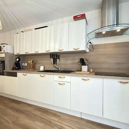 Casa vacanze Maisonmaison De Village Avec Terrasse Au Coeur De *